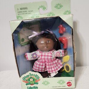 Cabbage Patch Kids' Kid - Adele Ashleigh 1995 BRAND NEW ~ SLIGHT BOX DAMAGE